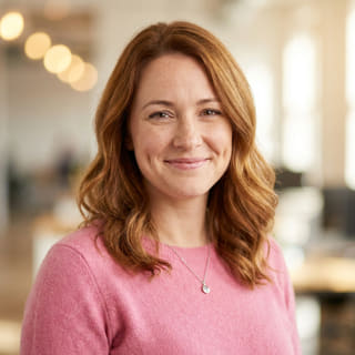 Photo de profil d’Emily Watson, présentée comme responsable du service client chez Rendévoline